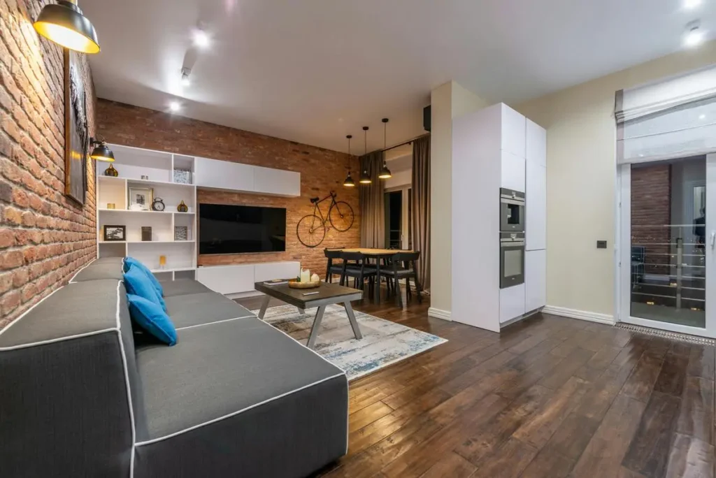 Nowoczesna kawalerka w stylu minimalistycznym – szybkie wykończenie wnętrza